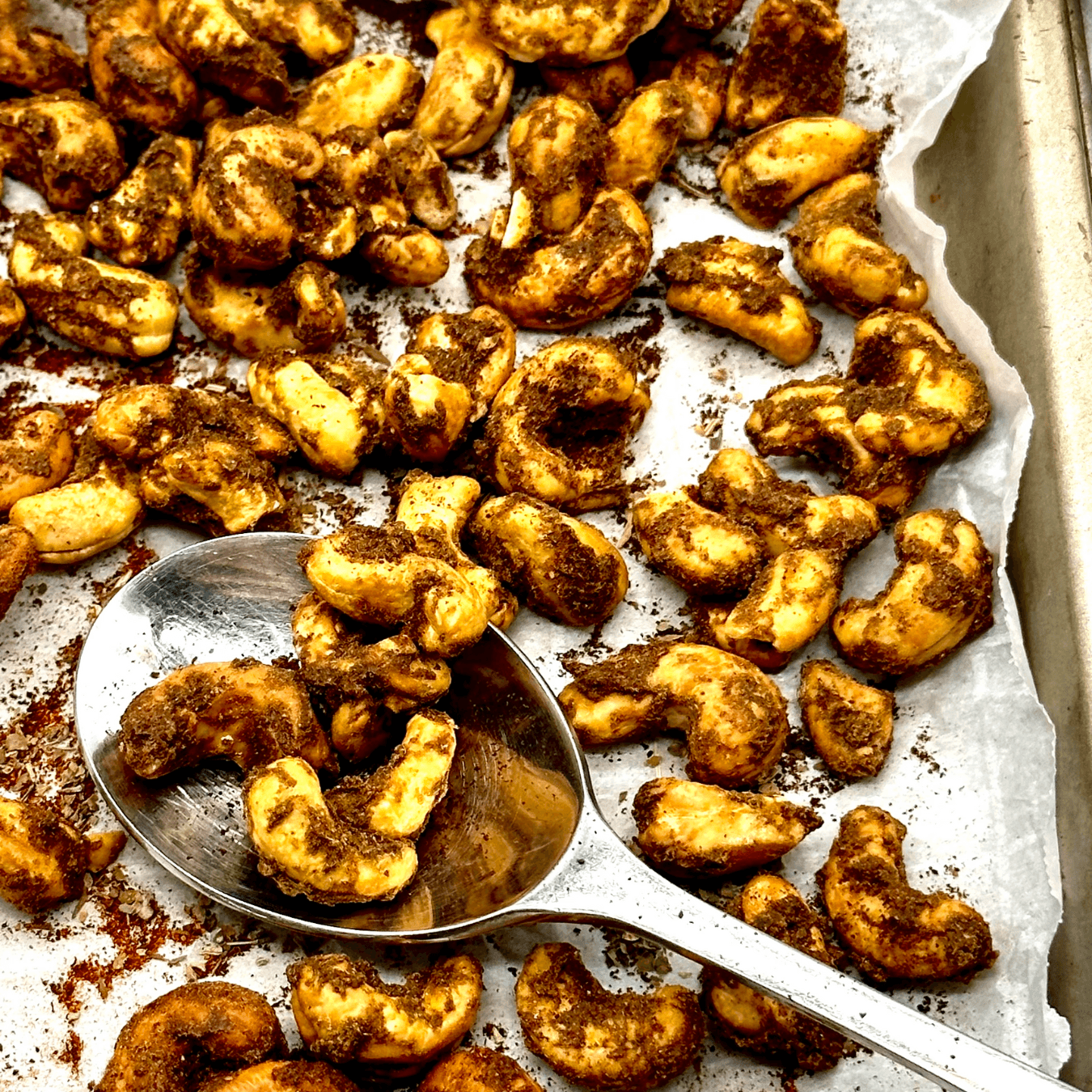 Margherita Pizza Cashews – NUTSÓLA